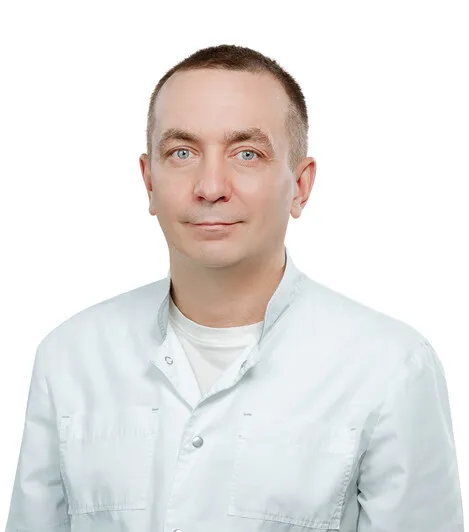 Доктор Мартынов Игорь Олегович