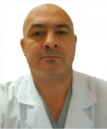 Доктор Малиев Артур Назирович